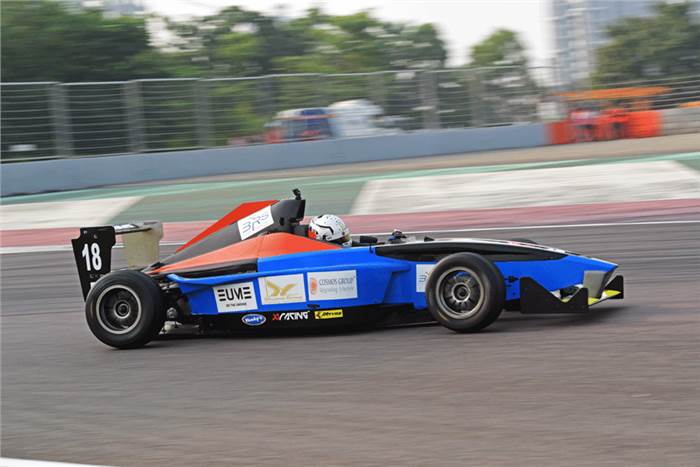 X1 Racing report: Bangalore Racing Stars dominated in Day 1