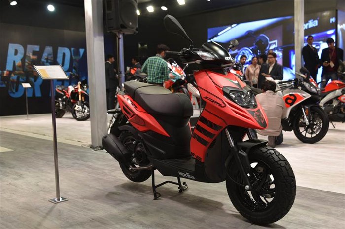 BS6 Aprilia, Vespa scooters prices listed