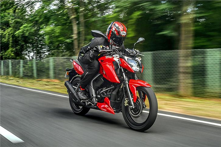 2020 BS6 TVS Apache RTR 160 4V review, test ride