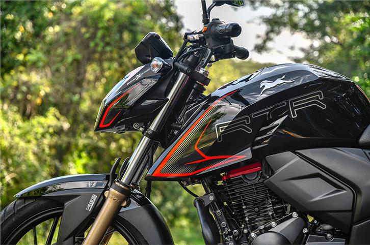 2020 BS6 TVS Apache RTR 200 4V review, test ride