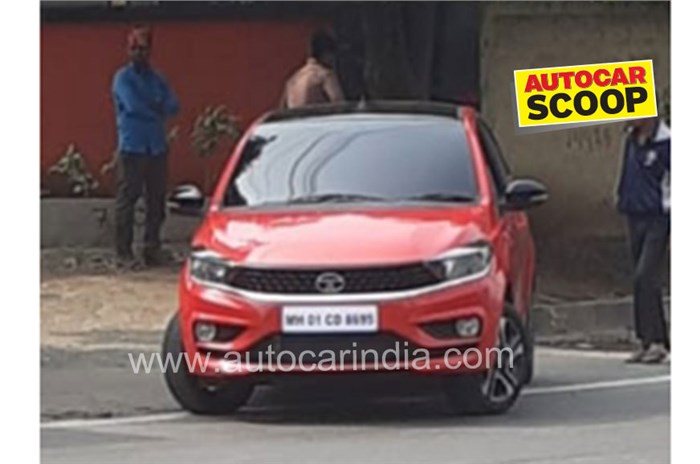 Tata Tiago facelift seen completely undisguised for the first time