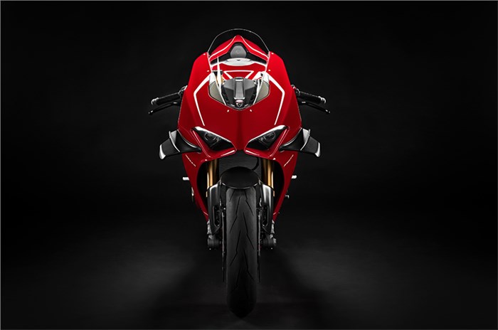 Superlight Ducati Panigale V4 to debut tomorrow