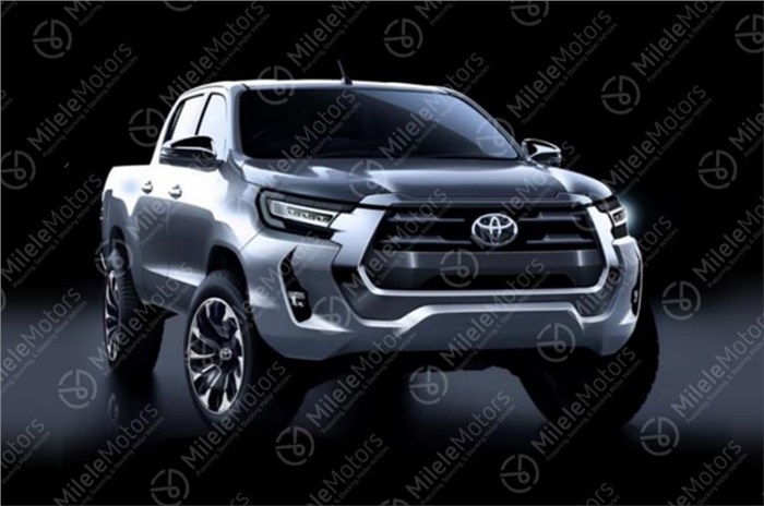 Toyota Hilux facelift: first pics