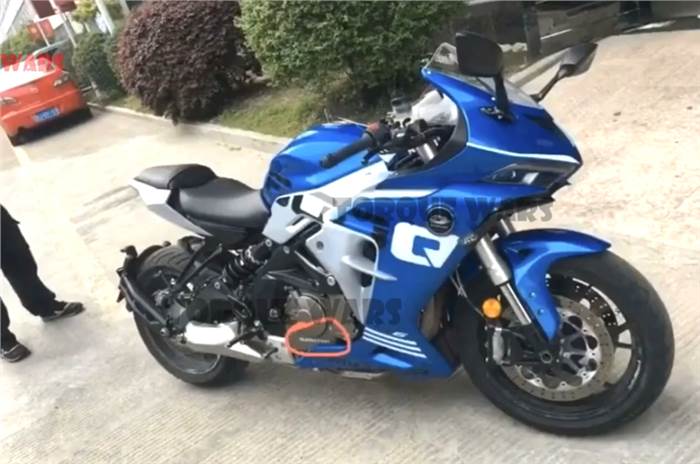 Benelli 600RR spotted in production-ready form