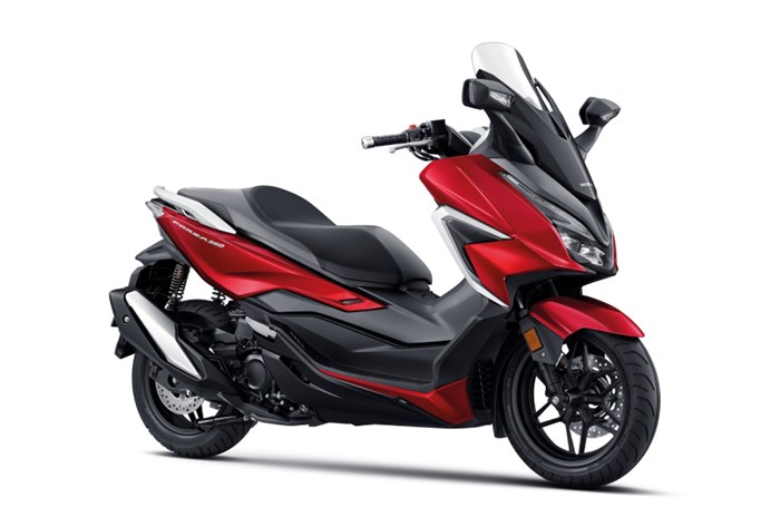 Honda Forza 350 maxi-scooter unveiled