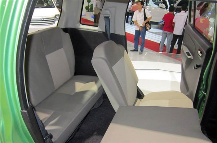 Seven-seat Wagon R MPV spied testing