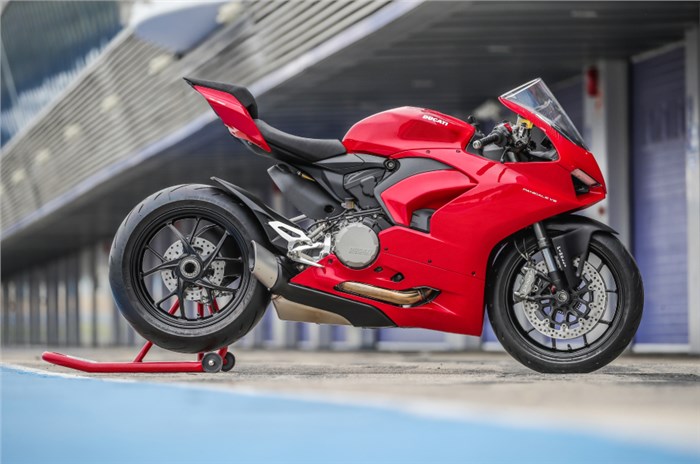 Ducati Panigale V2 to launch in India by end-August