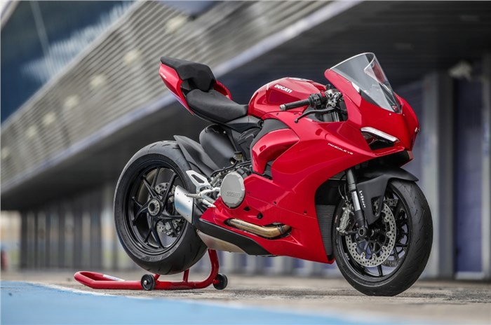 Ducati Panigale V2 launched at Rs 16.99 lakh