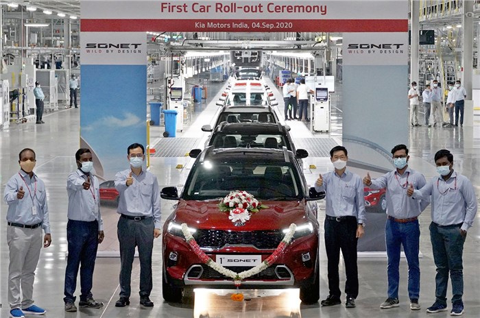 First Kia Sonet customer cars produced at Anantapur plant