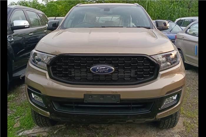 Ford Endeavour Sport front 