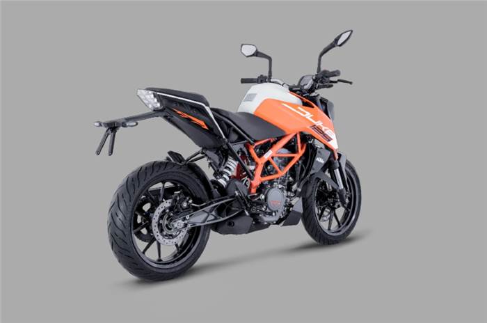 2021 KTM 125 Duke launched at Rs 1.5 lakh