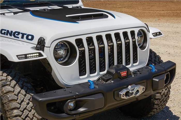Jeep Wrangler Magneto EV concept revealed