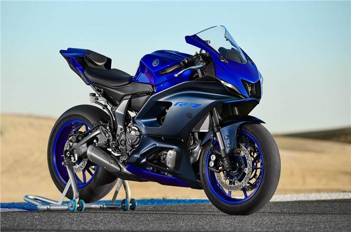 All new Yamaha YZF-R7 officially unveiled