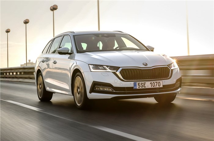 Skoda to caution drivers about slippery road conditions using swarm data