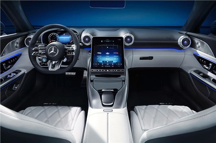Next-gen Mercedes-AMG SL interior revealed