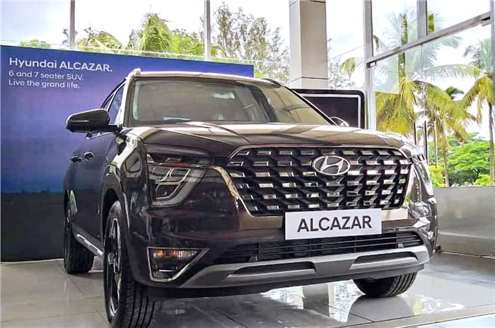 Hyundai Alcazar: Which variant to buy?