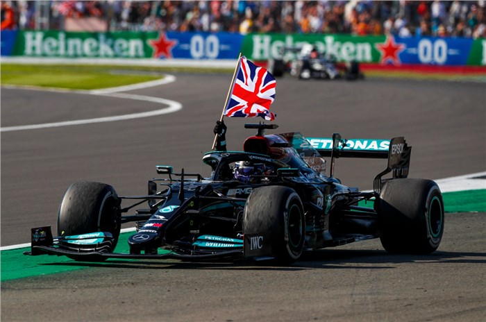 2021 F1: Hamilton defeats Leclerc to win British GP; Verstappen crashes out
