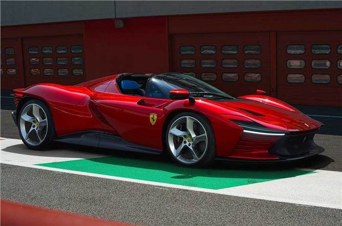 Ferrari Daytona SP3 limited-run supercar revealed
