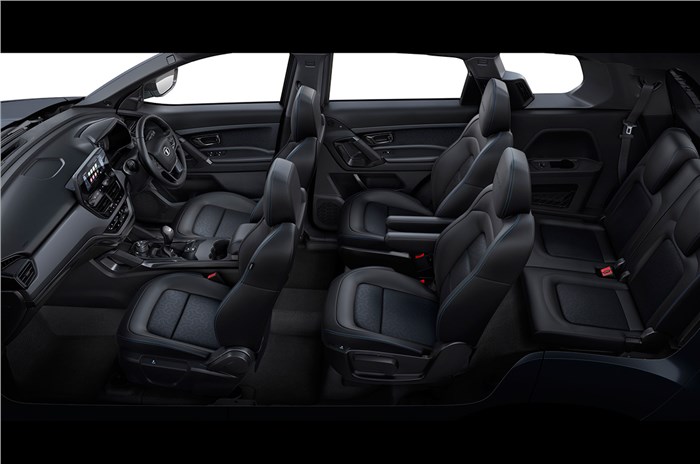Tata Safari Dark Edition interior