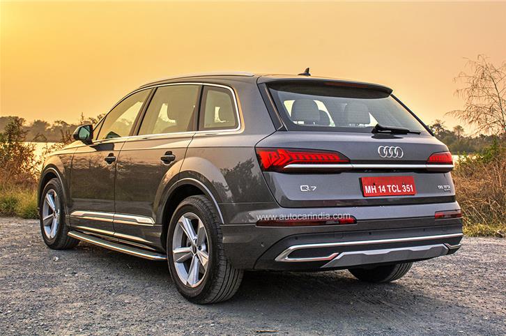 2022 Audi Q7 facelift rear