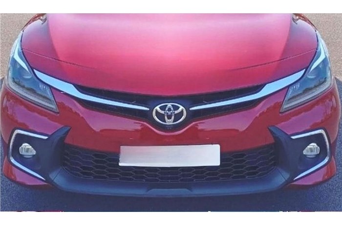 Toyota Glanza grille 