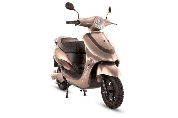 Hero Electric aims to deploy 10,000 battery swappable two-wheelers