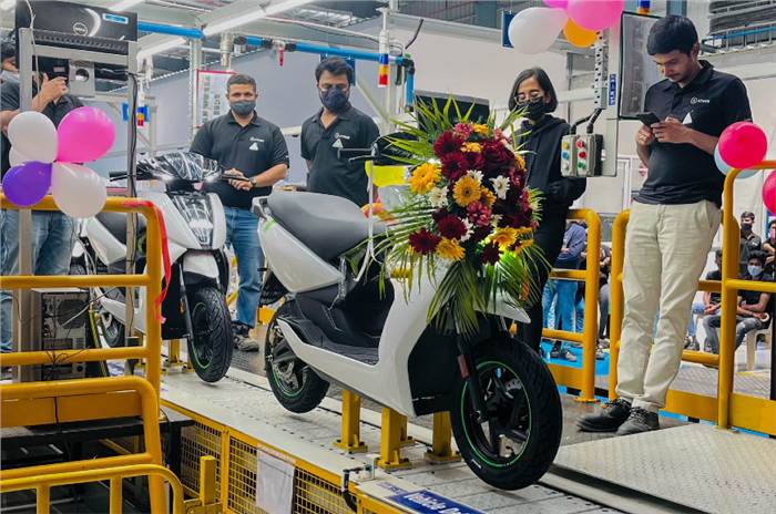 Ather 450X number 25,000 rolls off the assembly line.