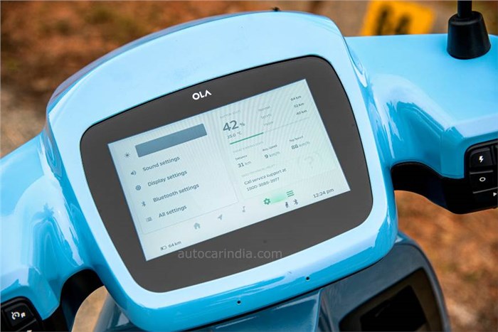 The Ola S1 Pro's 7-inch colour TFT touchscreen.