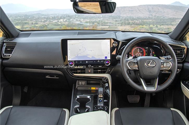 2022 Lexus NX 350h hybrid interior dashboard 