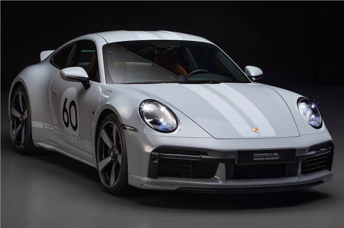 2022 Porsche 911 Sport Classic front