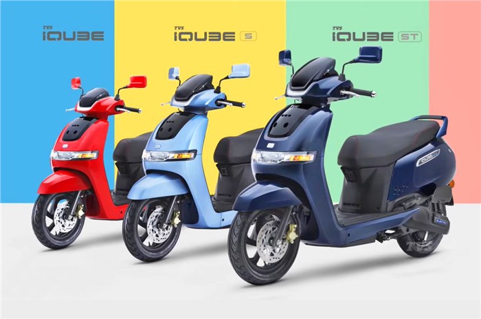 2022 TVS iQube electric scooter image