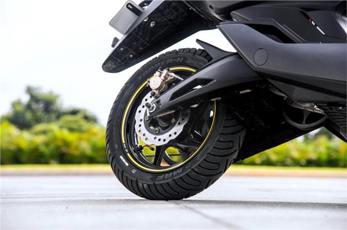 Ather 450X Gen 3 rear tyre image
