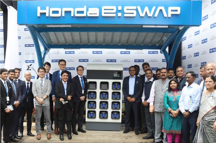 Honda, Hindustan Petroleum begin battery swap service