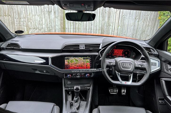 2022 Audi Q3 interior
