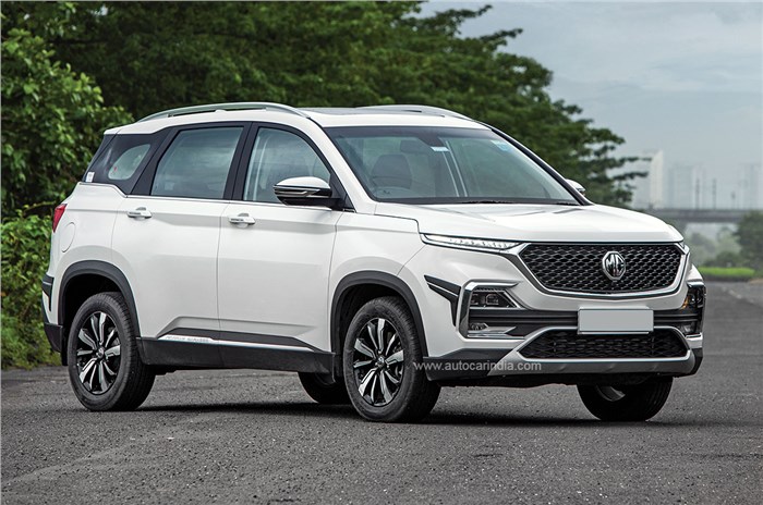 MG Hector front three quarter.