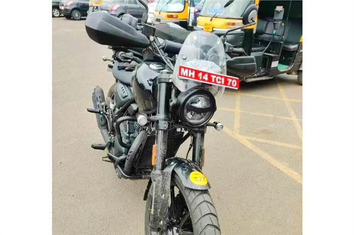 Upcoming Bajaj Triumph bike spied in India for first time