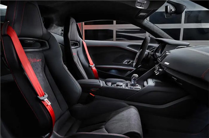 Audi R8 interior 