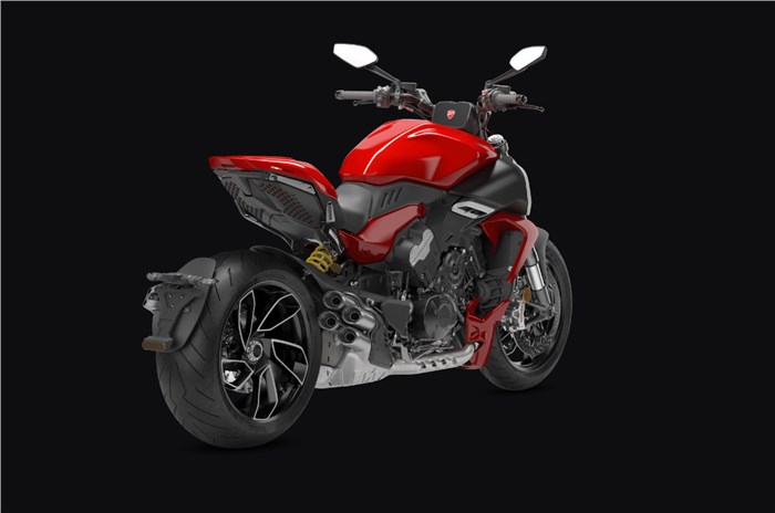 New Ducati Diavel gains V4 power