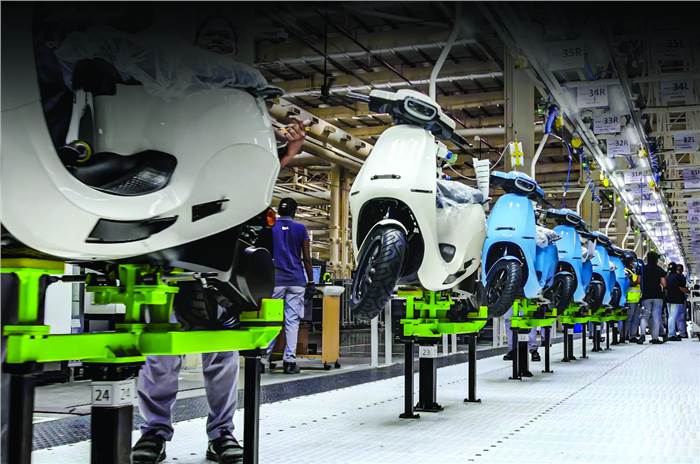 Ola manufactures 1 lakh scooters since October 2021