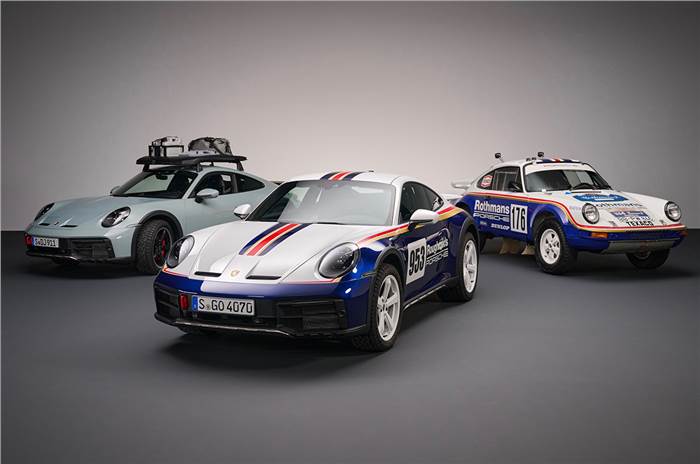 2022 Porsche 911 Dakar.