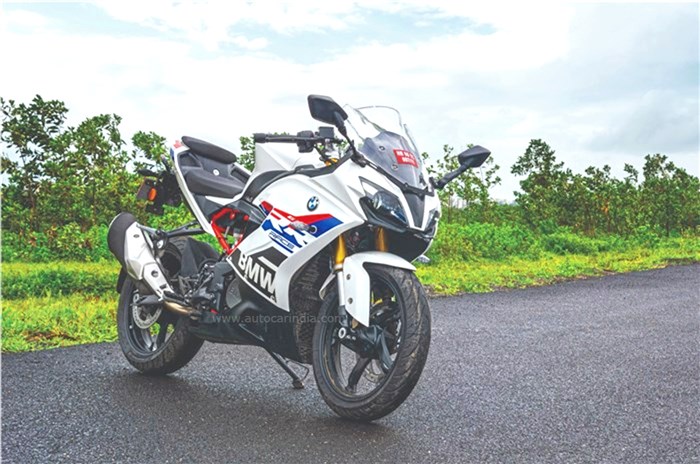 BMW G 310 R, G 310 GS, G 310 RR could get variable valve timing.