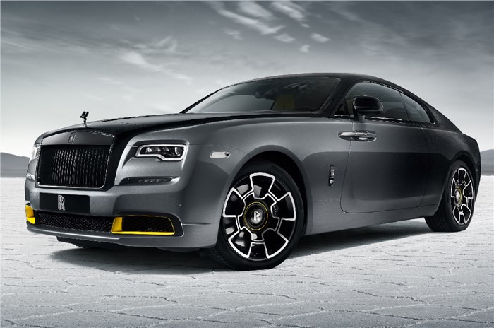 Rolls Royce Wraith Black Arrow front quarter