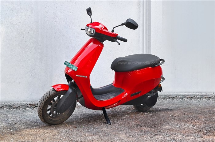 March 2023 electric scooter sales: Ather, iQube, Chetak, Hero Electric.