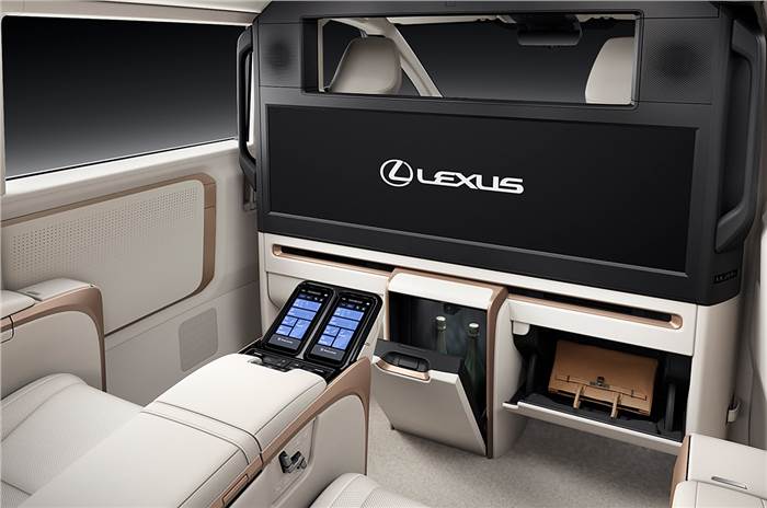 2023 Lexus LM interior