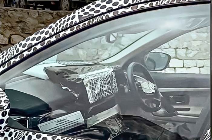 Tata Safari facelift interior