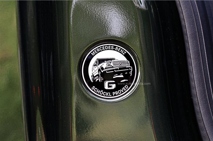 Mercedes-Benz G 400d badge