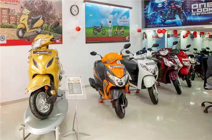 Honda showroom image