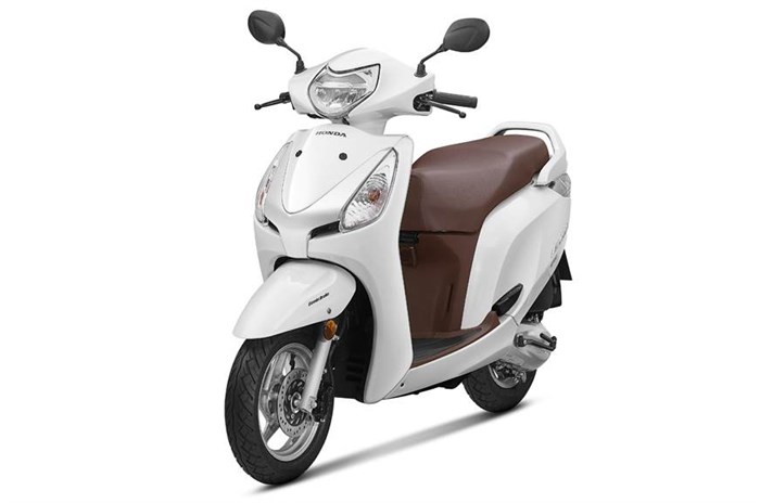Buying a new scooter with good mileage and low maintenance