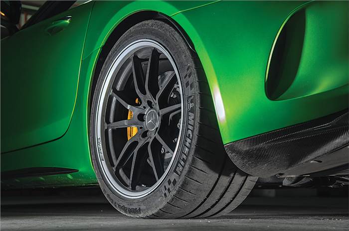 Mercedes-AMG GT R rear tyre