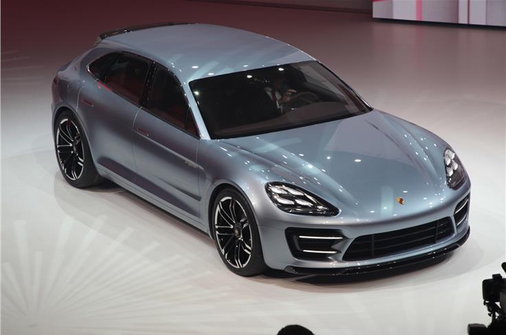 Porsche Panamera Sport Turismo hints strongly at the styling of a load-lugging Panamera. 